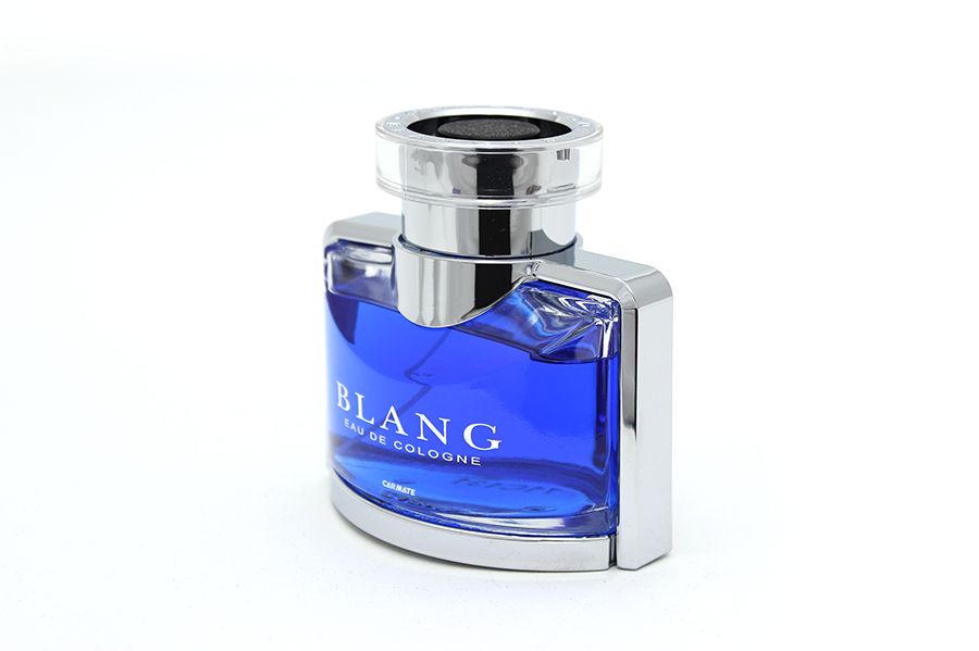 Dầu thơm Carmate BLANG LS  L31 WHITE MUSK BLUE 125ml lam ( nắp trắng )